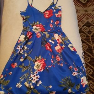 Cute mini dress good condition